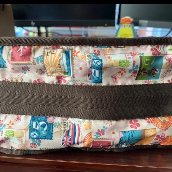 LeSportsac Hawaiian Lei Aloha Vintage Stamps Boho - Picture 7 of 9